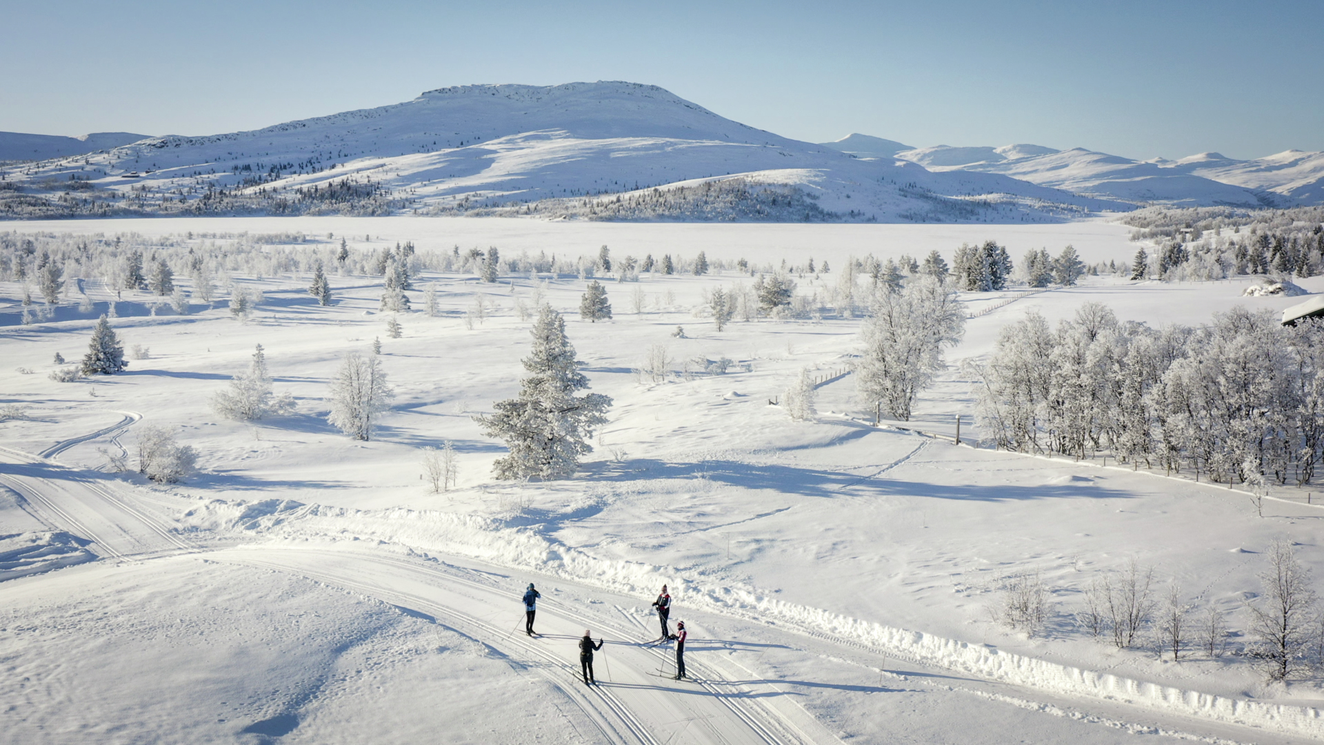 Skitur sør i Trolløypa | Ski tour in the south part of the Troll Trail | Discover Norway