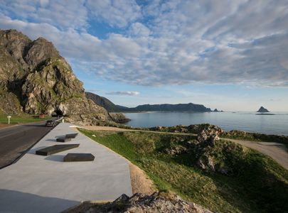 Sykkeltur langs Ishavskysten | Arctic Coast Cycling | Discover Norway